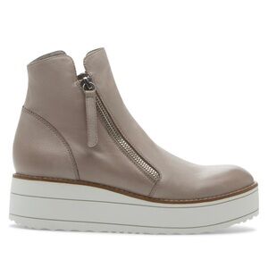 Gray and Tan Women's Sneakers by Sainted